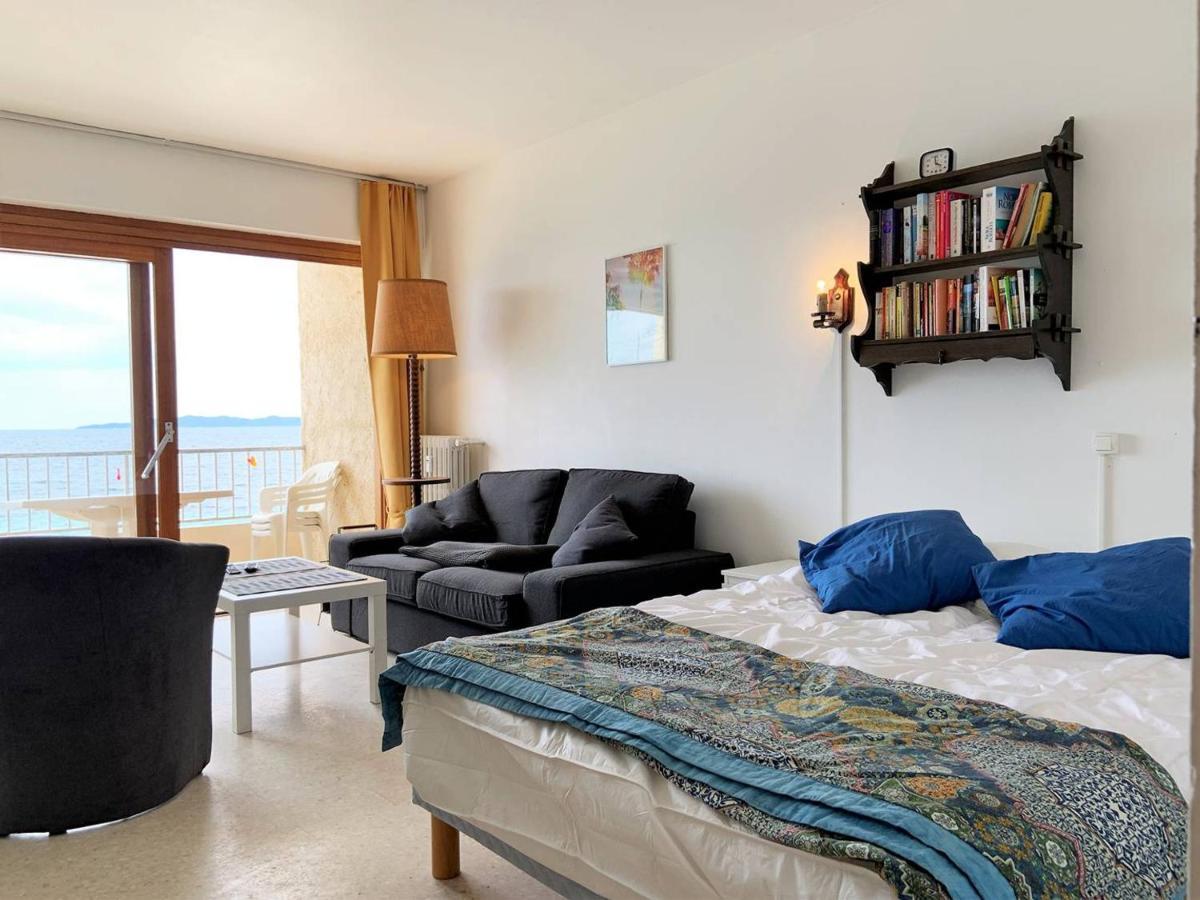 Studio Sur Plage Cavaliere Avec Terrasse, 1Er Etage, 2 Couchages - Fr-1-251-80 Le Lavandou Luaran gambar