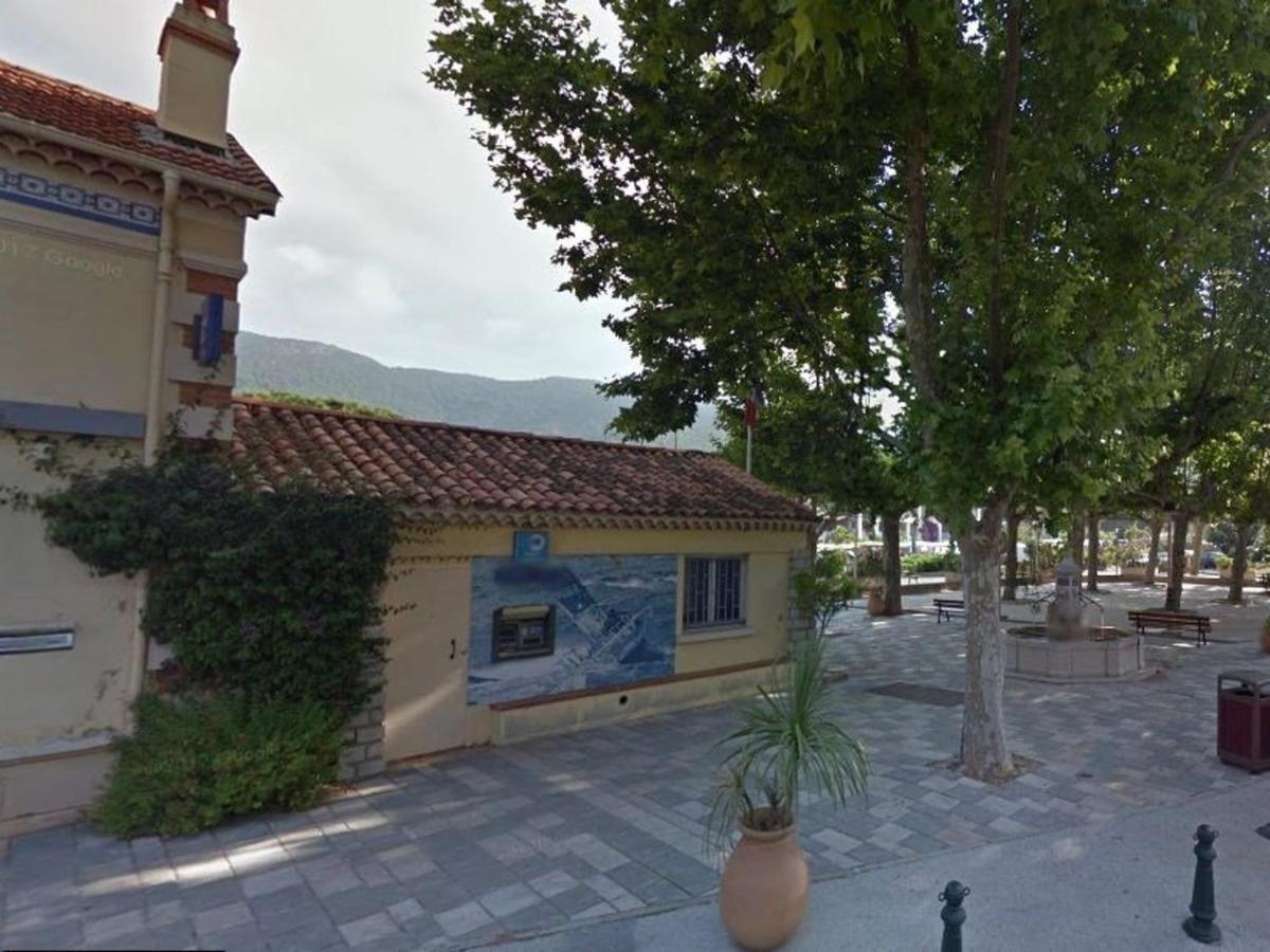 Studio Sur Plage Cavaliere Avec Terrasse, 1Er Etage, 2 Couchages - Fr-1-251-80 Le Lavandou Luaran gambar